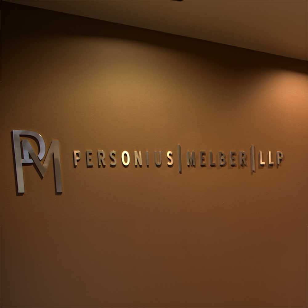 Personius Melber sign at reception